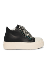 CALIPSO 200 – Black Line